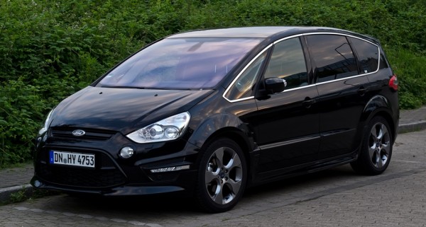 Ford_S-Max.jpg