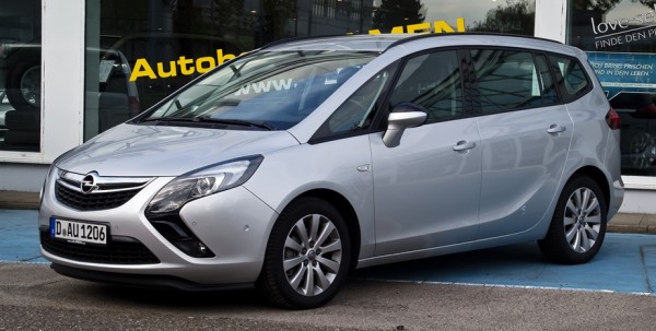 Opel Zafira.jpg
