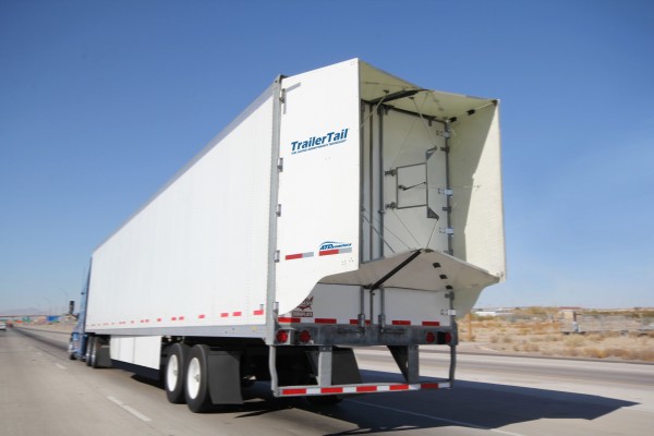 x_trailertail_42.jpg