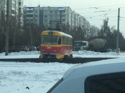 tram.jpg