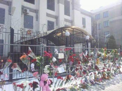 DZUS_QuWAAUGSqu.jpg