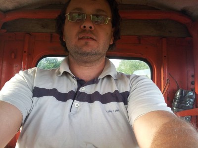 2014.06.21 Игорь в тракторе Т-40АМ 3.jpg