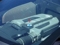 Audi-R8-BMW-3.jpg